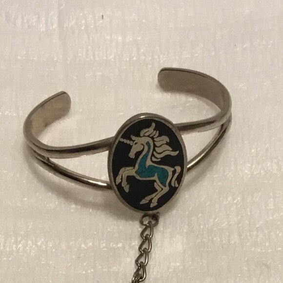 Vintage unicorn slave bracelet w/ ring and inlaid turquoise - Picture 3 of 14